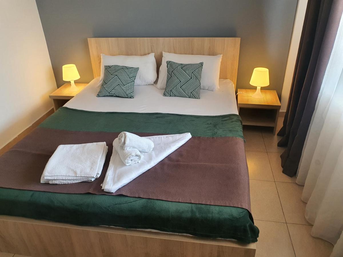 Villa Accommodation บูคาเรสต์ ภายนอก รูปภาพ