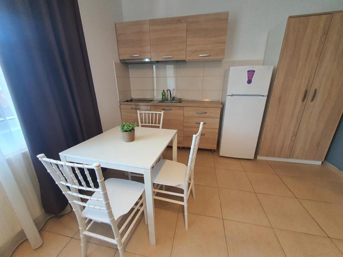 Villa Accommodation บูคาเรสต์ ภายนอก รูปภาพ