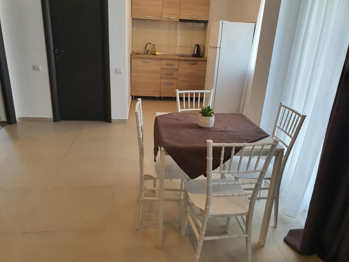 Villa Accommodation บูคาเรสต์ ภายนอก รูปภาพ