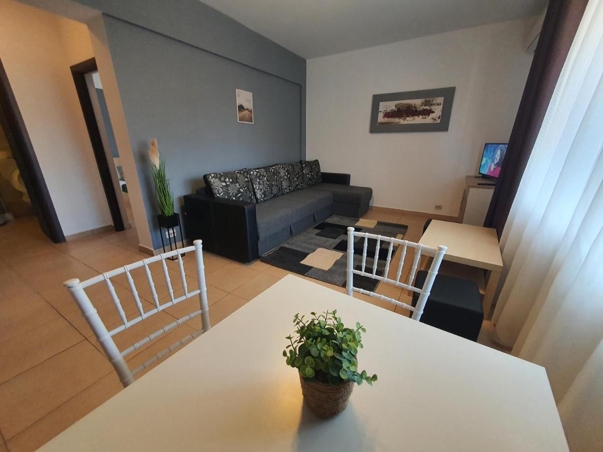 Villa Accommodation บูคาเรสต์ ภายนอก รูปภาพ