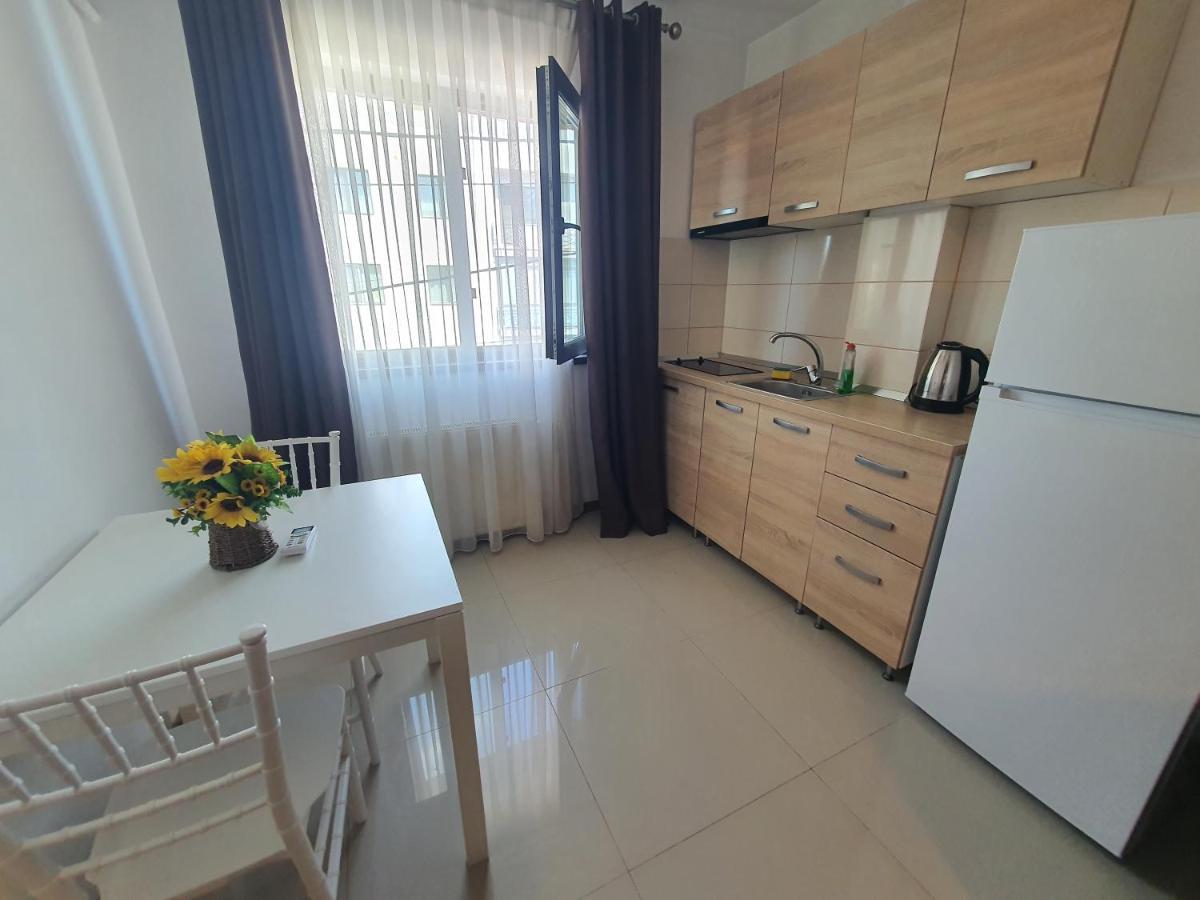 Villa Accommodation บูคาเรสต์ ภายนอก รูปภาพ