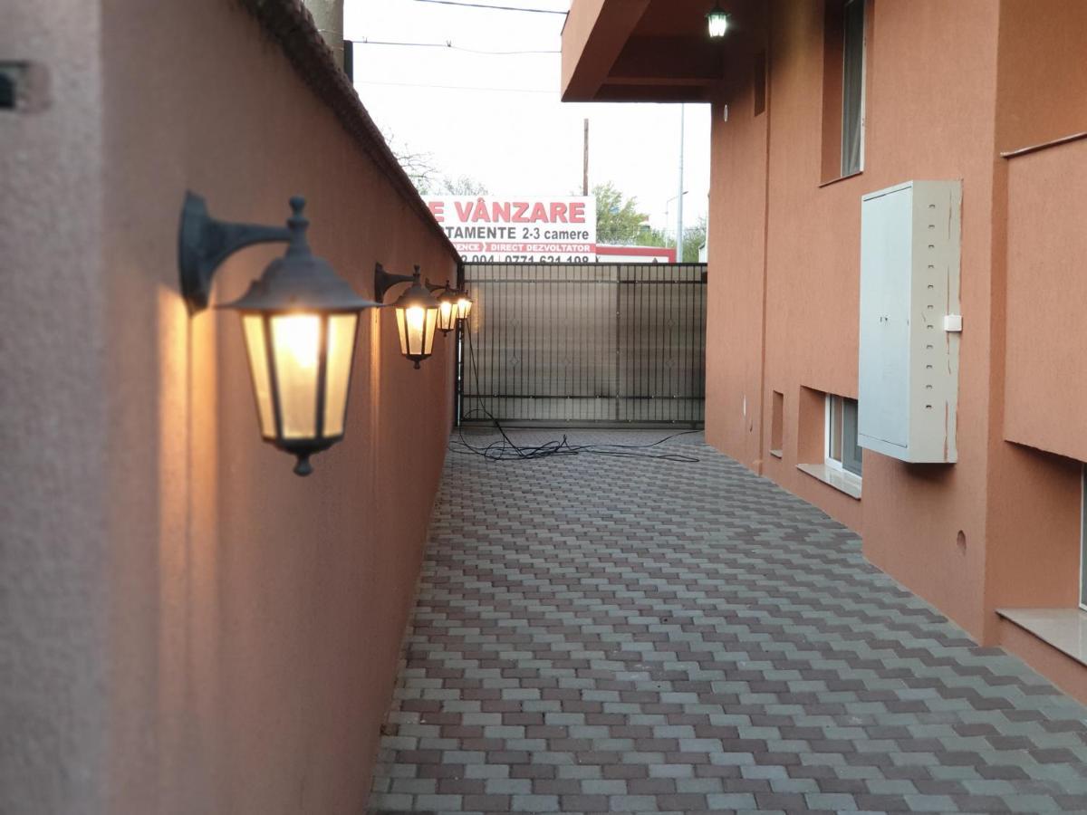 Villa Accommodation บูคาเรสต์ ภายนอก รูปภาพ