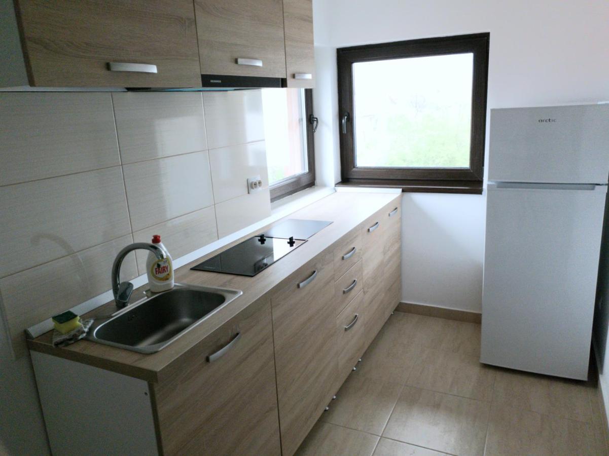 Villa Accommodation บูคาเรสต์ ภายนอก รูปภาพ
